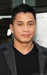 Cung Le