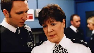 The Bill actor Roberta Taylor dies at 76 after a tragic fall that caused health issues