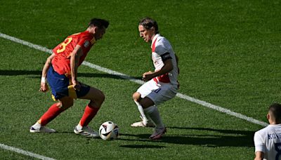 Watch PSG’s Fabián Ruiz Stun Real Madrid Star with Filthy Goal in Spain-Croatia Clash (Video)