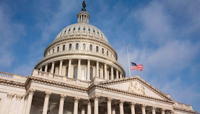 El Senado de Estados Unidos da luz verde al multimilloranio paquete de ayuda para Ucrania e Israel