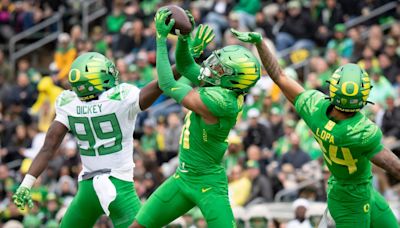 Oregon Football Welcomes the Buckeyes to Autzen Stadium