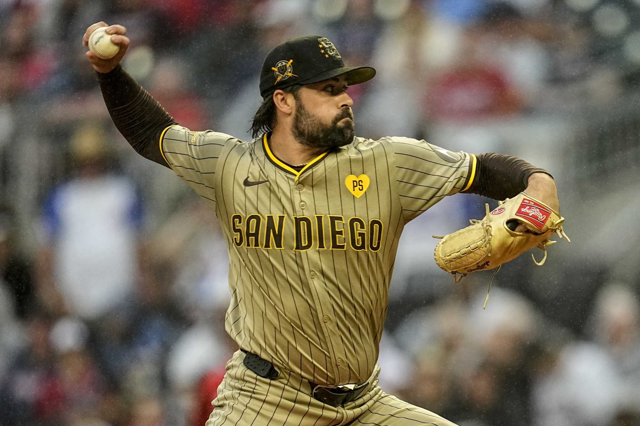 Matt Waldron strikes out 10 as Padres silence Braves' bats in 3-1 win