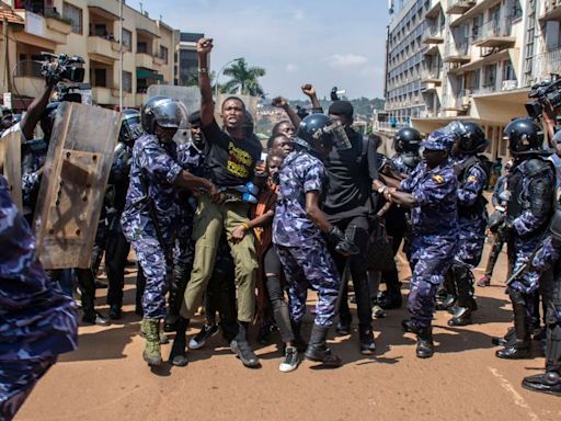 African cities sitting on ‘keg of gunpowder’ as growing youth anger fuels unrest