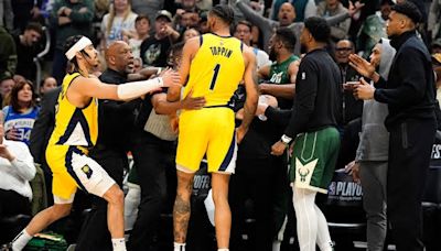 Pacers Obi Toppin draws a technical for shoving Bucks' Patrick Beverly