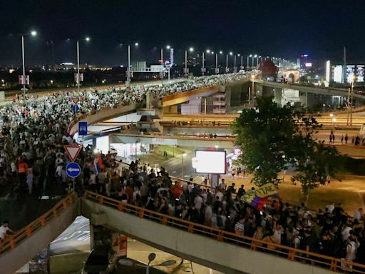 Thousands demand halt to Rio Tinto's lithium project in Serbia