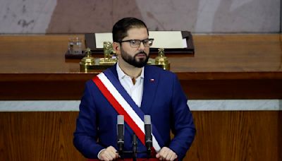 Boric anuncia la puesta en marcha del Sistema Nacional de Cuidados y Apoyo “Chile Cuida” - La Tercera