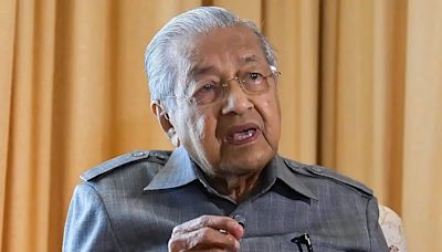 Mahathir denies he is the root cause of Malay disunity - Opinion