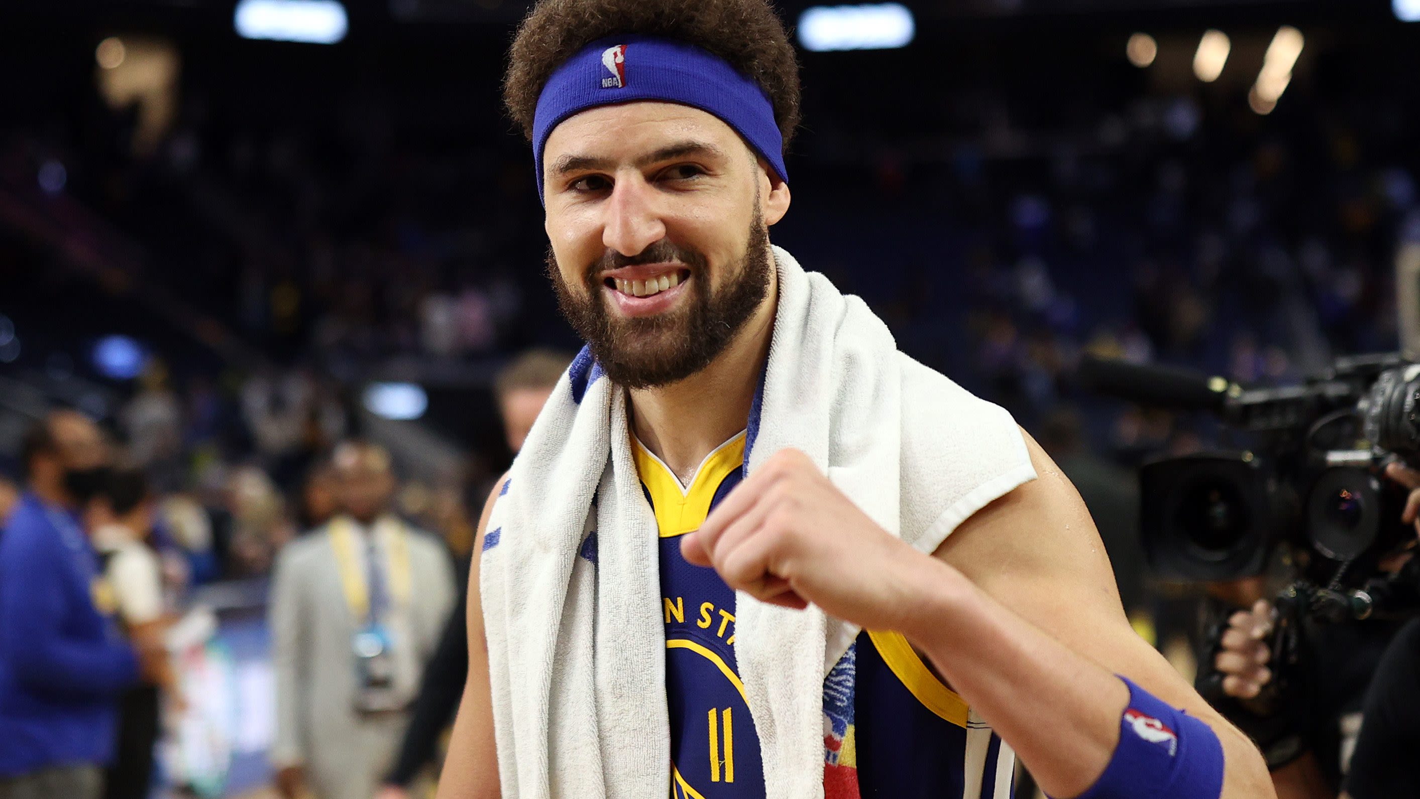 Warriors Star Klay Thompson Predicted to Land $100 Million Deal