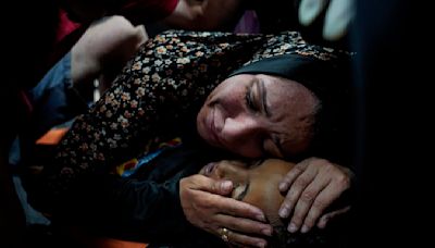 Israel enfrenta nuevas críticas por ataques en Rafah que dejaron decenas de muertos