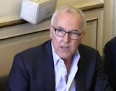 Frank McCourt (executive)