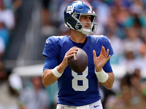 Giants Trade Proposal Sends Daniel Jones to NFC Rival for Late-Round Picks