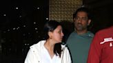 MS Dhoni and Wife Sakshi Spotted at the Airport | IN PICTURES - News18