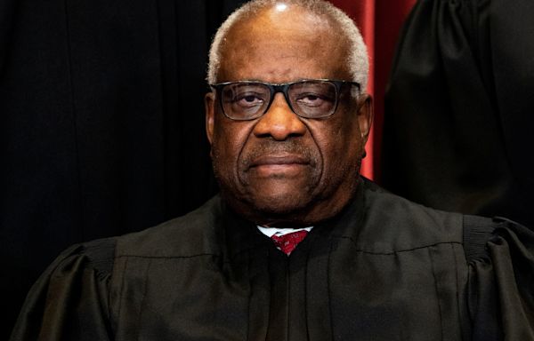 Clarence Thomas criticizes Brown v. Board of Education. It comes at an awkward moment