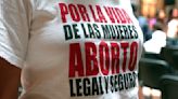 Impulsan despenalización del aborto antes de las 12 semanas