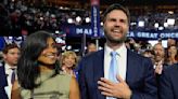 Quién es Usha Vance, la esposa india de JD Vance, el "heredero de MAGA" y candidato a vicepresidente de Donald Trump