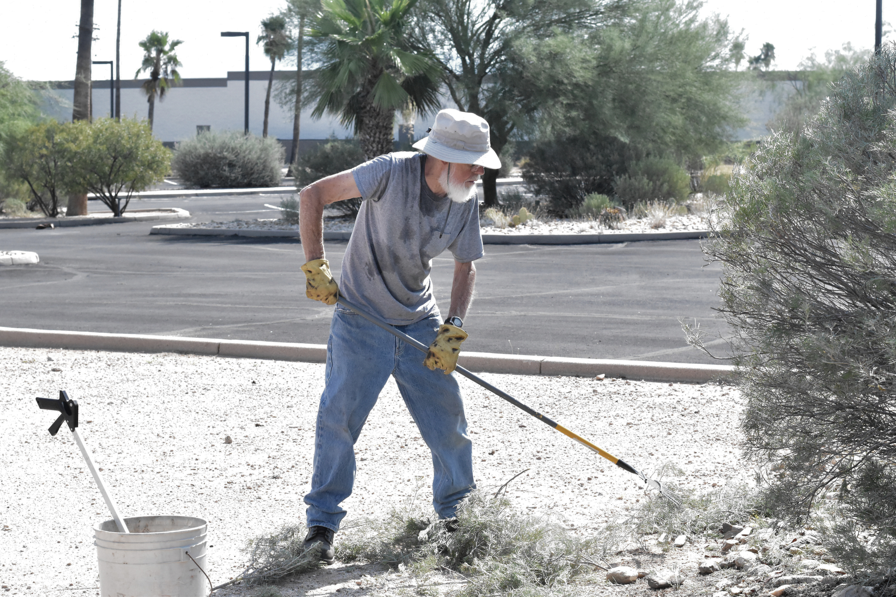 Surviving Phoenix's extreme heat: 'It's not hot yet' in Tucson