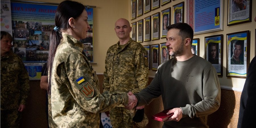 Zelenskyy awards wounded soldiers, discusses nuclear defense in Khmelnytskyi