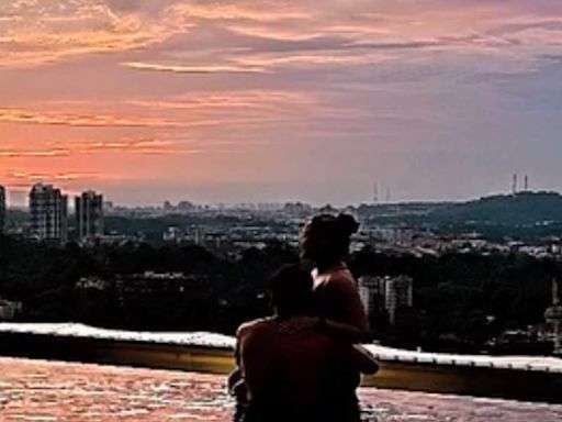 Sonakshi Sinha Shares A Romantic Photo Of Enjoying Sunset With Hubby Zaheer Iqbal, See Here - News18