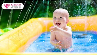 如何確保幼兒玩水安全？國健署：守護幼兒5部曲「看、聽、學、選、陪」|健康-KingNet國家網路醫藥