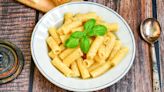 Pasta Cacio E Uova Uses Eggs And Cheese For A Smooth Neapolitan Sauce