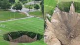 Video captó momento en que enorme socavón se abrió en medio de campo de futbol en Illinois, Estados Unidos