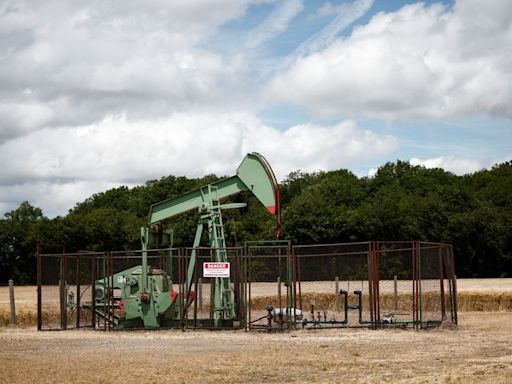 Oil prices rise as investors look forward to U.S. rate cuts