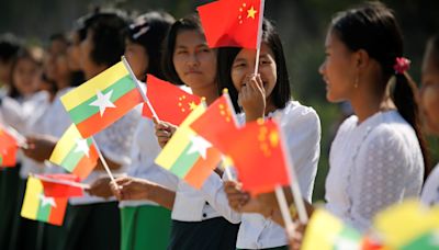 緬甸軍政府二號人物梭溫正式訪問中國