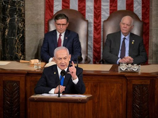 Netanyahu praises Trump in US congress speech boycotted by Democrats