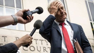 'Scared silly': Imprisoned Trump advisor Peter Navarro files emergency motion for release