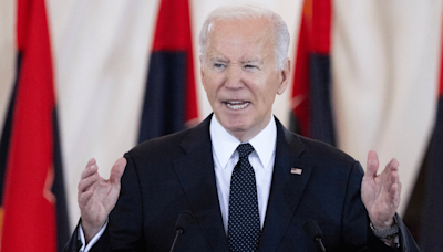 'Rats on a Sinking Ship': Joe Biden's Staffers Turn on Each Other as Plummeting Poll Numbers Create 'Toxic' Work Environment — Report