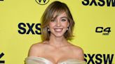 Sydney Sweeney Poses Upside Down During Vacation: 'Hanging in Hawaii'
