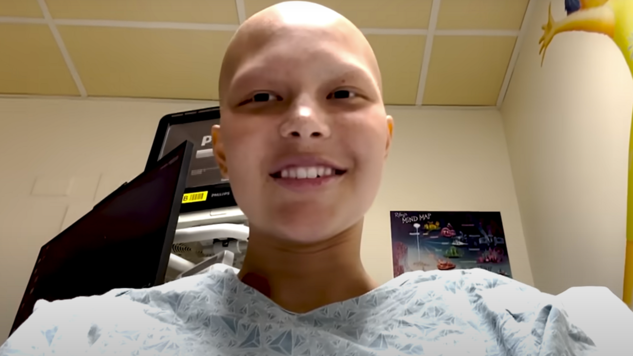 Michael Strahan's Daughter Isabella Celebrates Being Cancer-Free