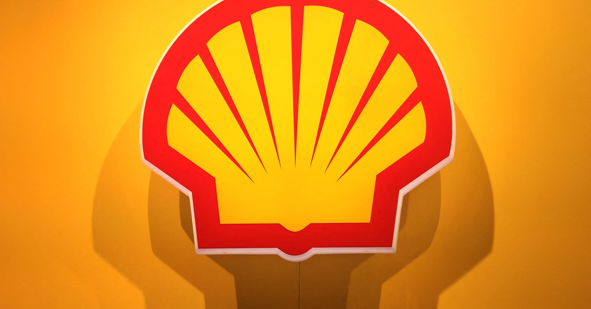 Singapore's Temasek to sell Pavilion Energy to Shell