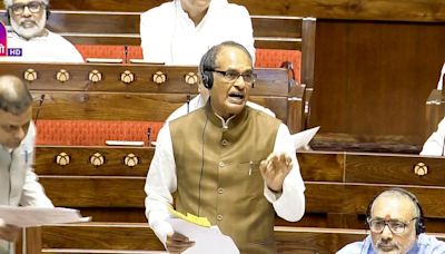 Chouhan Says UPA Rejected Swaminathan's MSP Suggestion; Cong Takes 'Delivered A Jalebi' Jibe At Minister