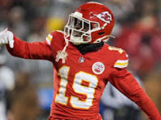 5 Kansas City Chiefs Injured in Training Camp Practice; Kadarius Toney Update