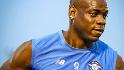 Candidata a patrocinar o Corinthians quer bancar Balotelli