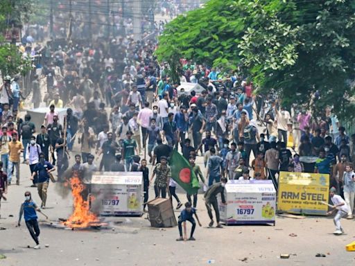 Bangladesh students reject PM olive branch after deadly protests