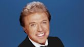 Steve Lawrence, Grammy-winning singer and partner of Eydie Gormé, dies at 88