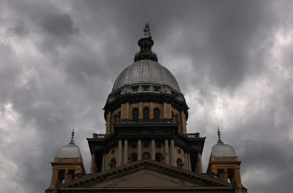 Editorial: A balanced state budget. But hardly Springfield Democrats’ finest hour.