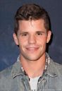 Charlie carver