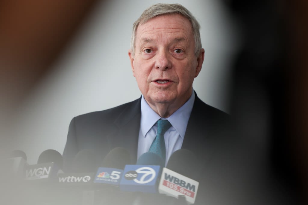 Sen. Dick Durbin calls for Secret Service director to resign