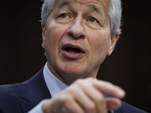 Jamie Dimon, CEO de JPMorgan, advierte de riesgos en la bullante industria de créditos privados