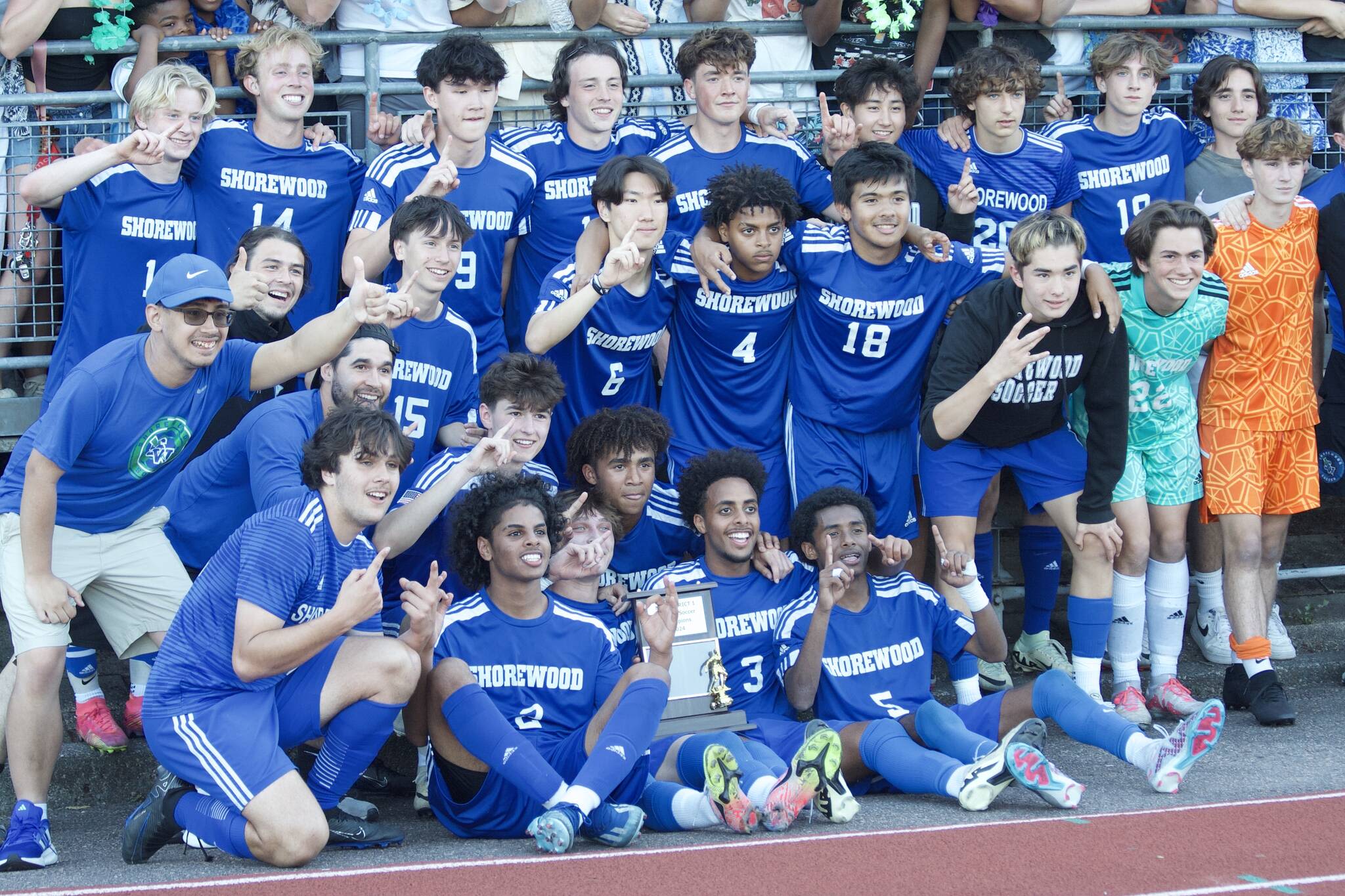 Shorewood repeats as 3A district boys soccer champ | HeraldNet.com