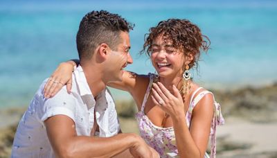 Sarah Hyland's spouse Wells Adams celebrates engagement anniversary