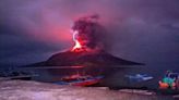 Após nova erupção de vulcão, aeroporto internacional da Indonésia é fechado