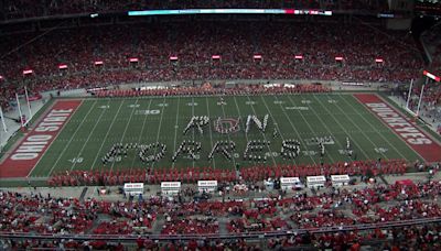 Ohio State Marching Band honors 30th anniversary of Forrest Gump