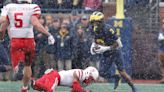 Michigan football's top special teams player A.J. Henning, R.J. Moten in transfer portal