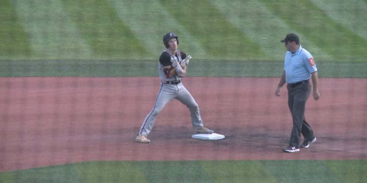 HIGHLIGHTS: Post 2 trounces Swisher 13-4 to advance to Championship Sunday at Regionals