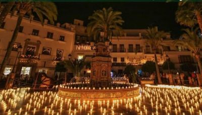 Vejer mira al cielo para poder desarrollar su novena edición de la Noche de Velas