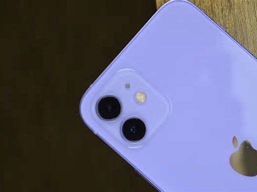 iPhone 16 case leak reveals new vertical camera design